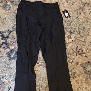 Avita Women’s Black Dress Pants